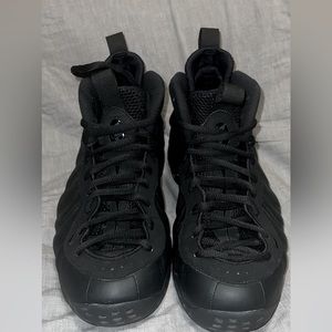 Nike Air Foamposite One “Anthracite”